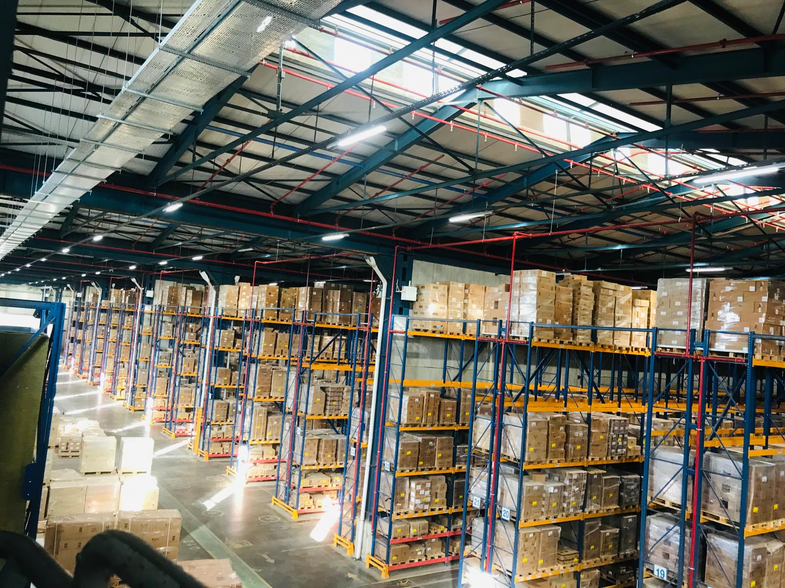 ŞİŞECAM PAŞABAHÇE TUZLA DEPO BİNASI